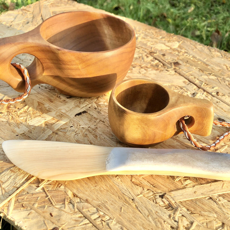 Outdoor products and home accessories. Kuksa, knives, cotton totes, wallets etc from Lapland 