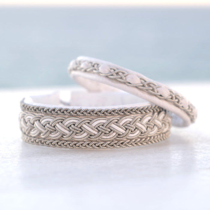 White sami bracelets with horn button