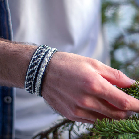 Nice bracelet for men in soft reindeer leather, Harry design
